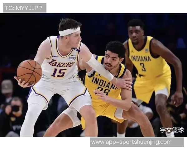 里夫斯分享与东詹并肩作战的感受与三位无私创造者的默契配合